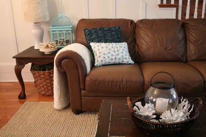 Make your home look amazing with high quality sofa throws @ bit.ly/2ixUcwx