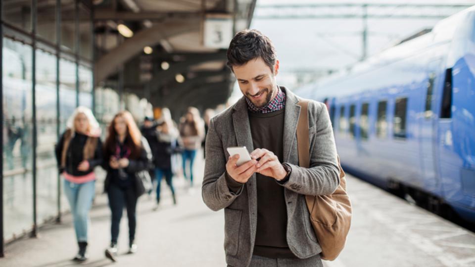 [A lire] Les innovat° redéfinissent notre relat° à la #mobilité. Comment SNCF participe activement à cette mutat° ➡️bit.ly/2hKmD8u