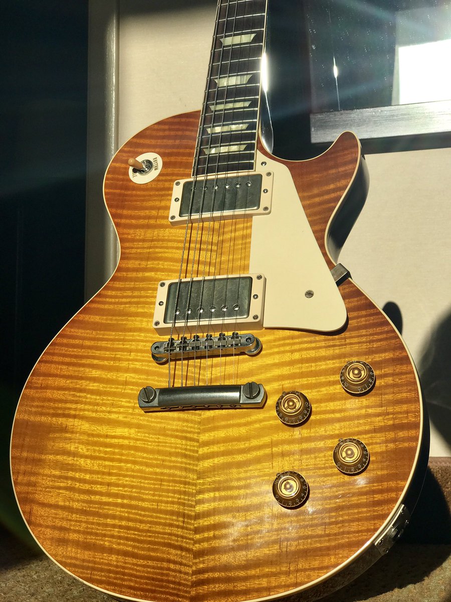 ColdBlueWater_'s tweet image. 2014 R9 killer top Chevron Burst