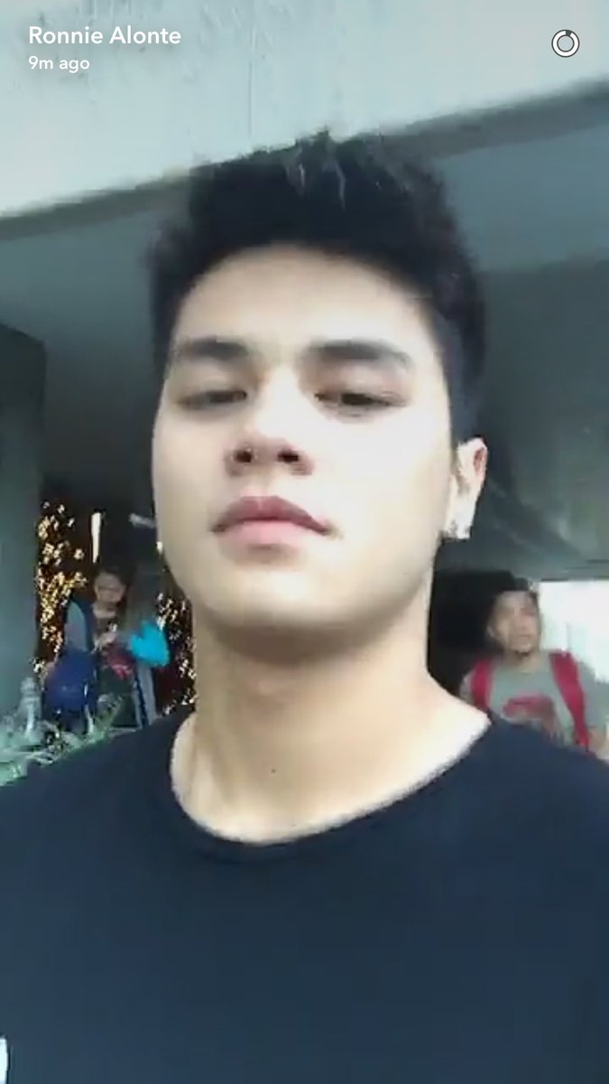 R2naticsILO's tweet photo. new year new hair 😍 @iamr2alonte https://t.co/8VEjFL1x8W