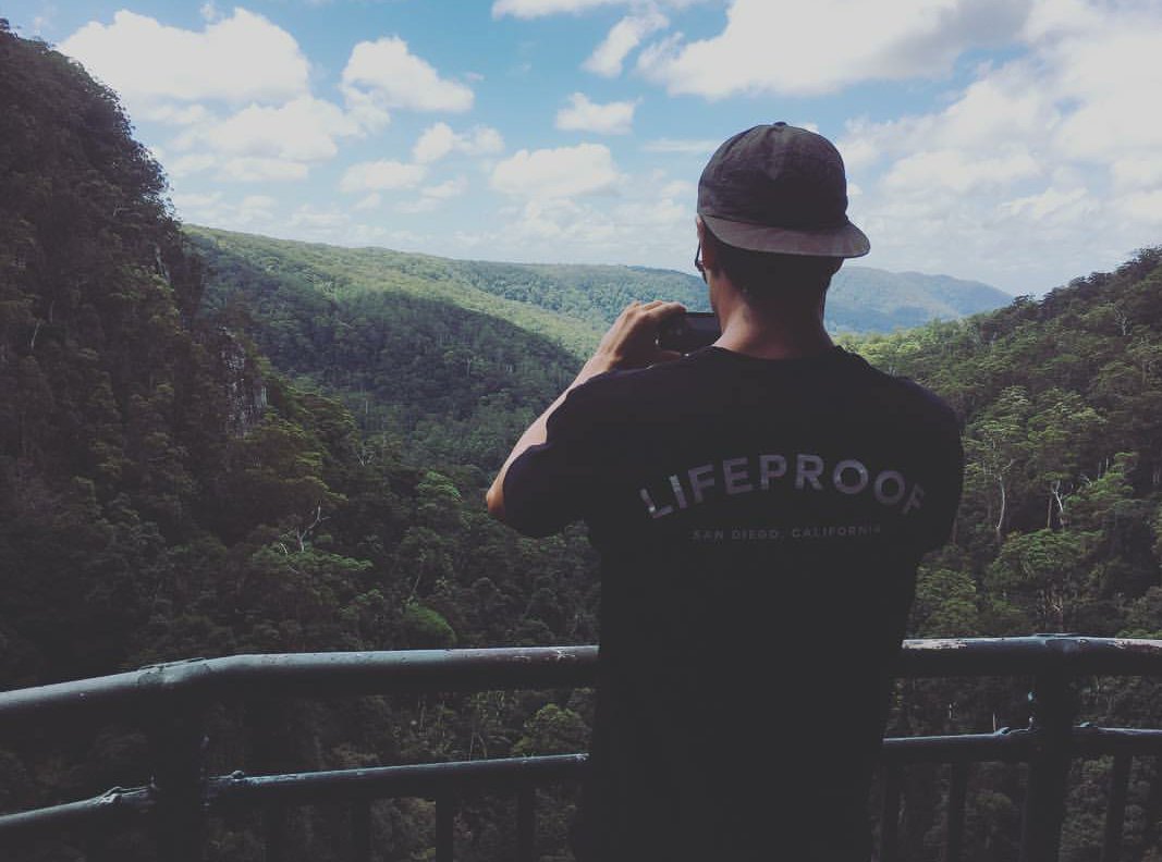 #TeamLifeProof's <a href="/jeremybadre/">jérémy badré</a> taking in the view over in Australia! 👌👌👌 #lifesaver #water #LiveLifeProof #LivingProof #Australia