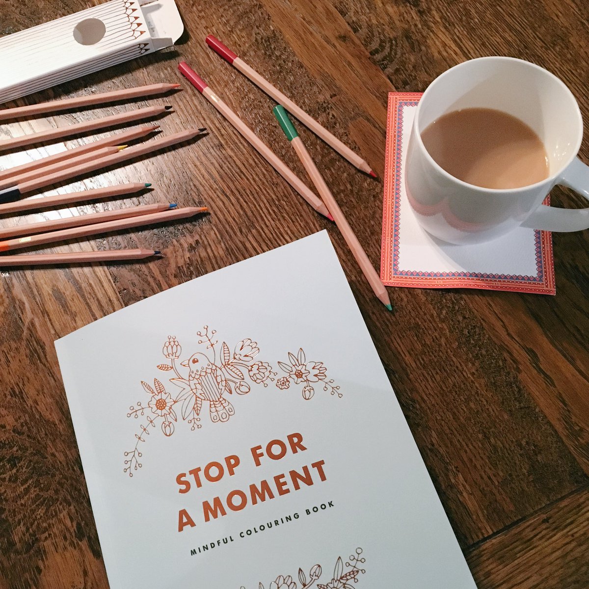 vikkiwrites's tweet photo. My happy place โบ๏ธ #colouringiscool #kikkik #mindfulness #cuppaandcolour https://t.co/dzo9WczOzT