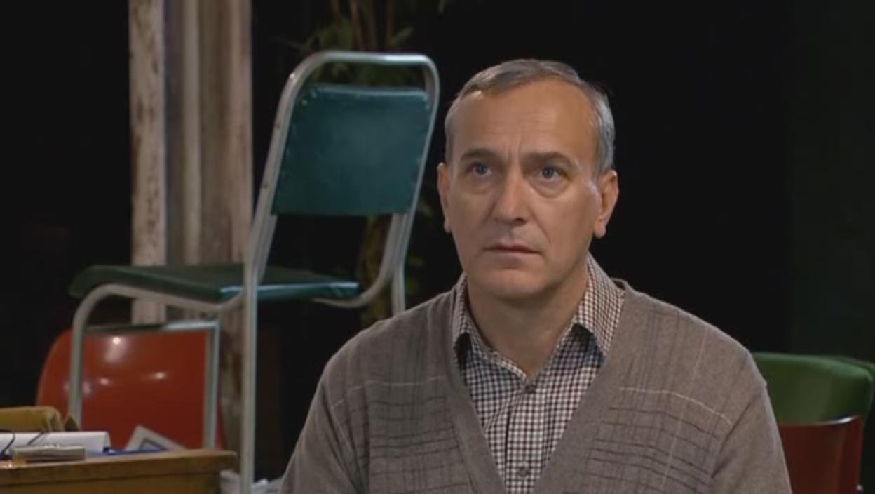 Happy Birthday to Simon Greenall who played Mr Skinner in Love & Monsters. 