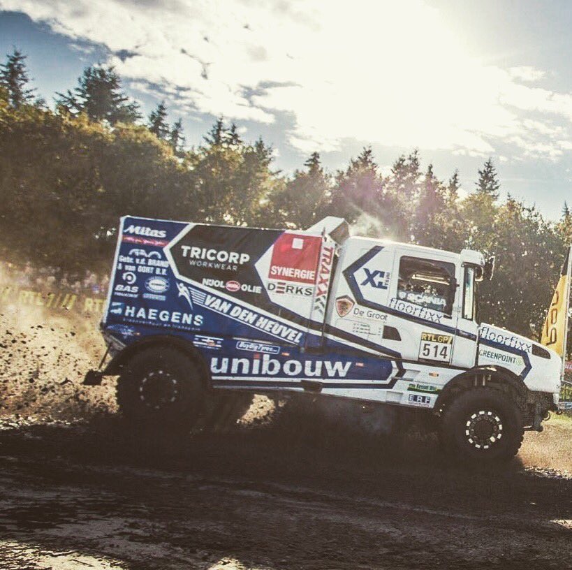 teamtoptrucks's tweet photo. @DakarSpeed in actie...
#Dakar2017 https://t.co/c510y9yPF4