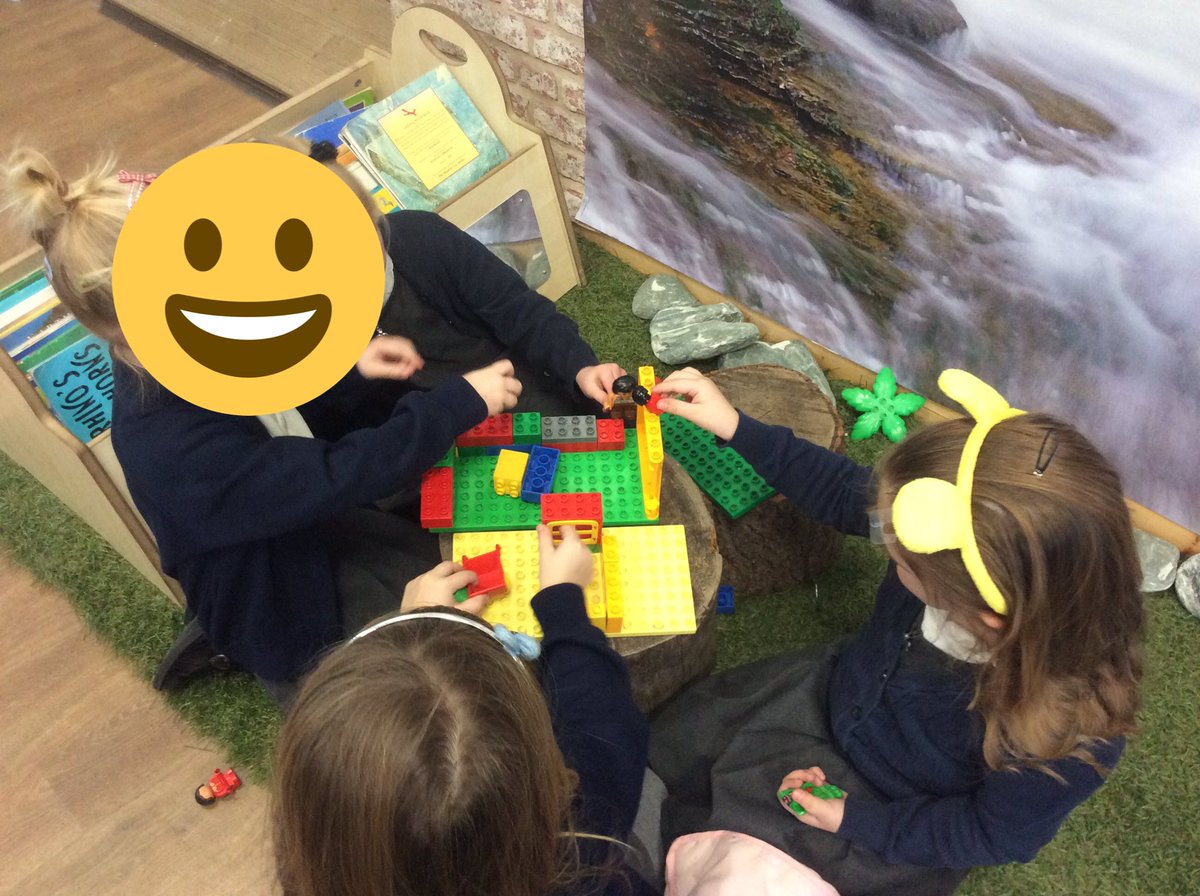 LauraKettell's tweet photo. What a busy first morning back we have had! 'I missed school i did' #bestschoolintheuniverse @hartsholmeacad @FS1harts @FS2harts https://t.co/u5ZkOCJ2Tu