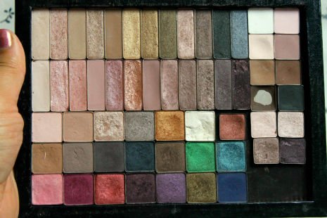 These are the best magnetic palettes for all your depotted shadow pans. xoja.ne/bsvxzT9