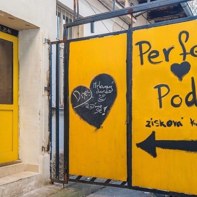 KPerfectworld's tweet image. Perfektní podvod - TRAILER: ift.tt/2iyi0AE