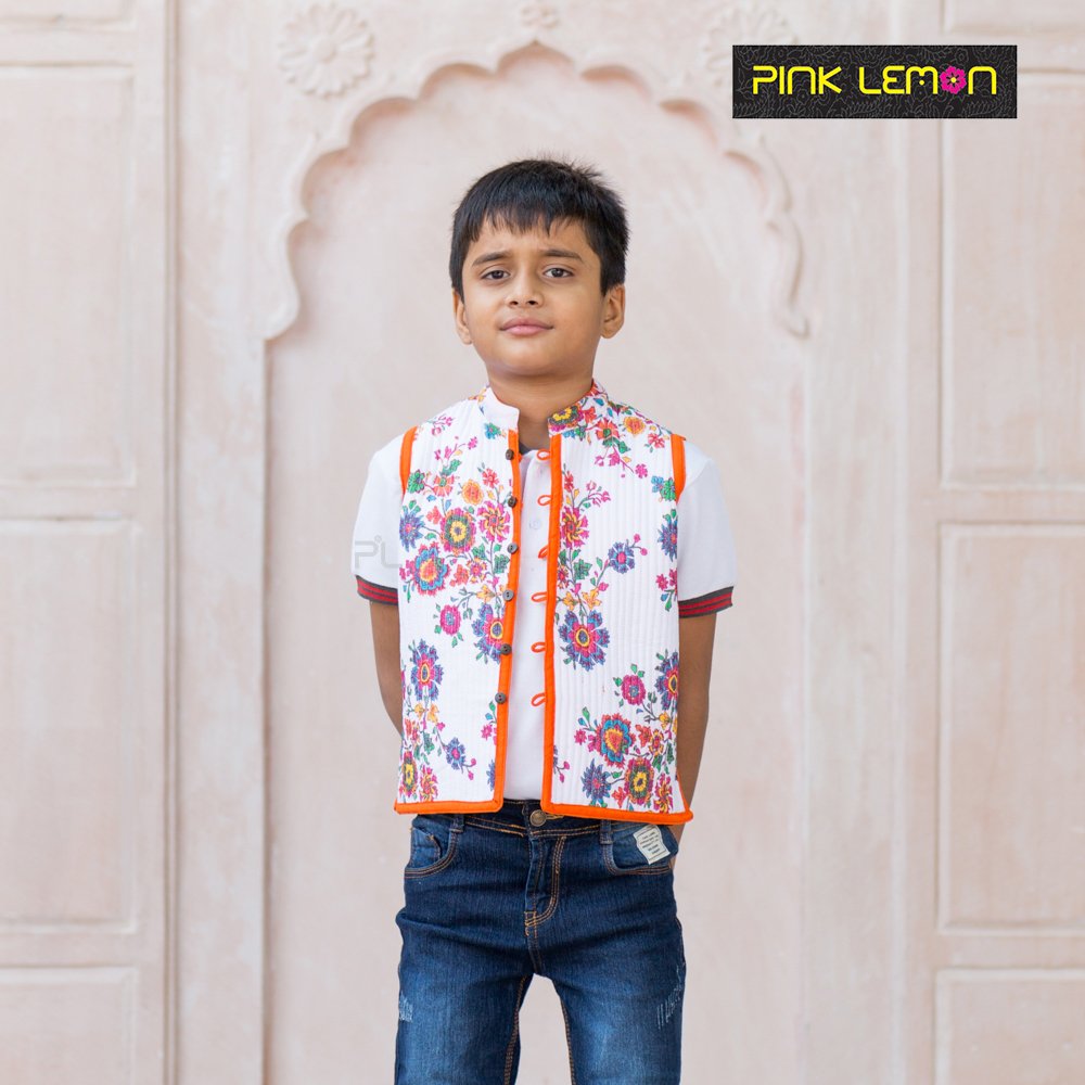PinkLemonJaipur's tweet photo. Reversible #Winterwear for the Little Ones!!
Find - https://t.co/LJUaczHRTX
#PinkLemon #Handcrafted #WinterJackets #KidsWear #winterfashion https://t.co/whbejlr3zI
