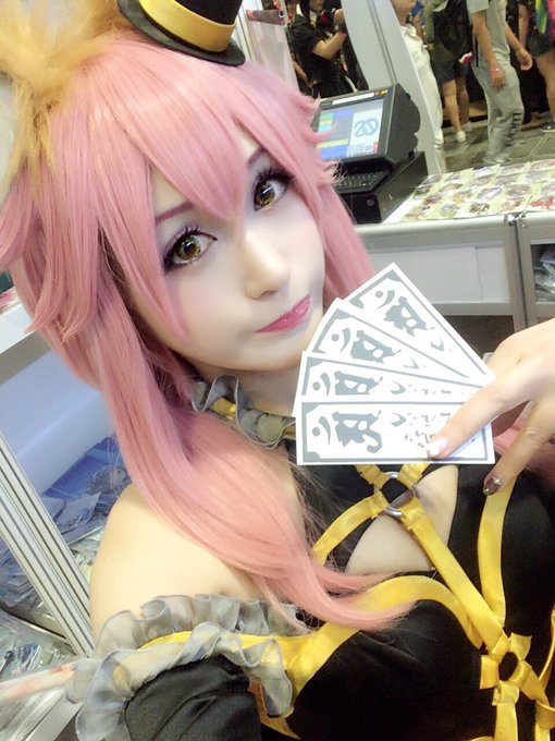 Twitterのコスプレ画像15