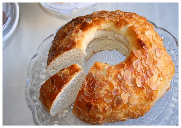 Mar_Montoro's tweet photo. ¿Cómo hacer un #RoscóndeReyes saludable? ¡Apuntad estos consejos! https://t.co/BMsmI56QWP #tips #healthy #recipe https://t.co/1mGte4bQiW