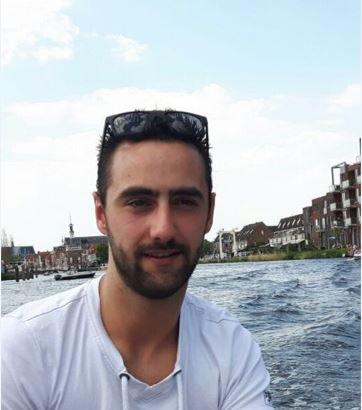 KnaufNL's tweet photo. Leerling-stukadoor Michael Euren volgt met veel plezier zijn stukadoorsopleiding en is een echt natuurtalent!  https://t.co/3HdqdkdZBR https://t.co/Rs3vtIKsQb