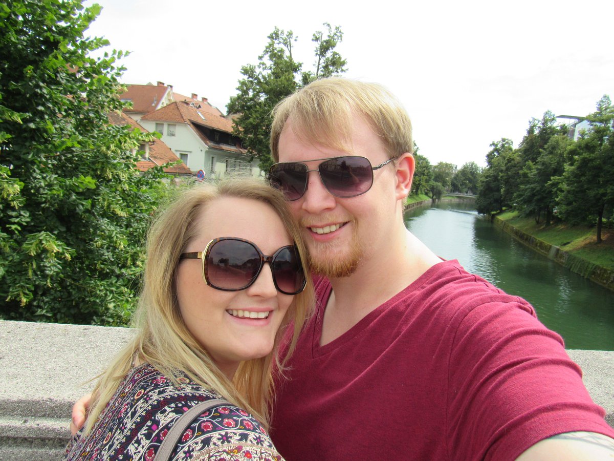 catsNbackpacks's tweet photo. HI! We're Seb &amp; Hattie, 2 U.K #travel #bloggers who left the U.K to follow our dreams! Follow our journey here...✈️ https://t.co/FG06gd97rQ https://t.co/rb6tKMGBML