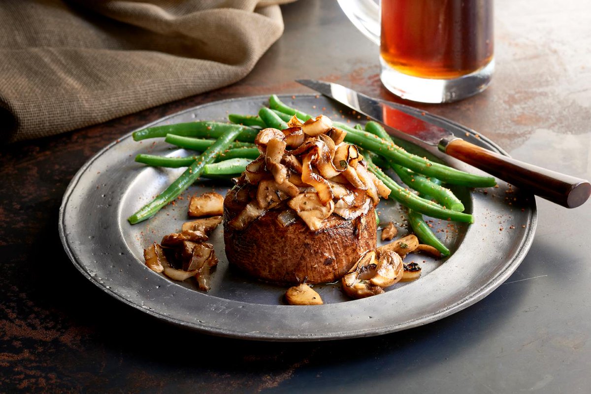 Welcome <a href="/SaltgrassSteak/">Saltgrass Steakhouse</a> in #SanAntonio! Open campfire flavor, #Steaks, chicken &amp; seafood, chargrilled to perfection. ow.ly/3fZ1307Em5Z