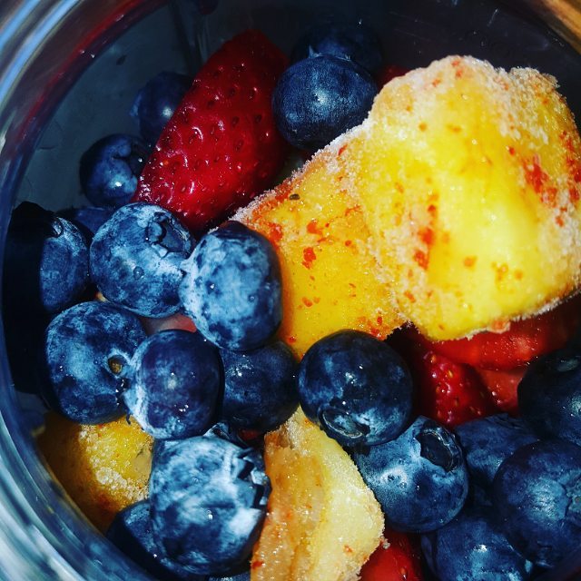 birthingFull's tweet photo. womb foods •• the berries got it •• #strongwombs #strongbabies #stronglife https://t.co/CF3OlukCS5