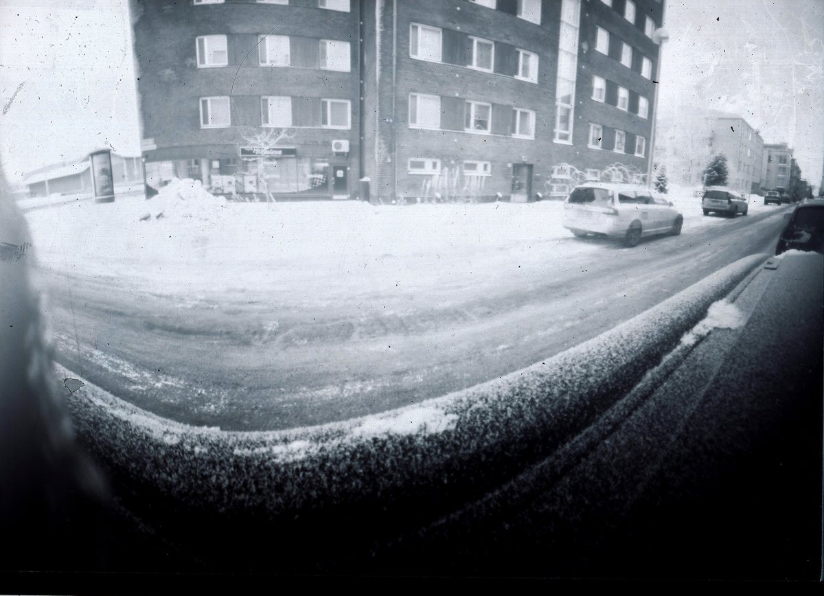 TimoRemes's tweet image. In the city #pinhole #pinholephotography #alternativeprocess #photography