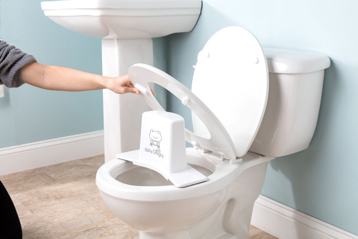 babydelightinc's tweet photo. We have lots of new products coming out this month!  Stay tuned!! #newproducts #pottytrainer #babybath #ComingSoon #babymonitor #babydelight https://t.co/9RT5MJmZJH