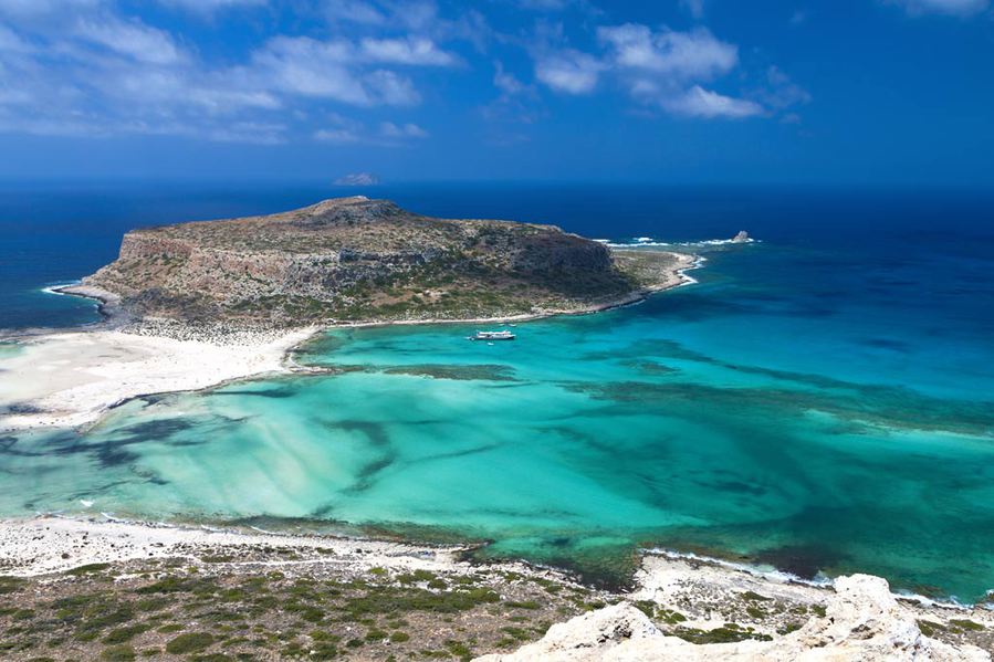 CaravelCarHire's tweet image. caravel.gr
Happy New Year!!! 
Caravel Rent a car