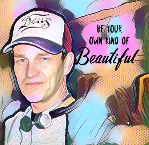 tiffys1983's tweet photo. #MoyaTuesday love❤@coats1234 @angiemr1979 @40Violet @TrueBloodLady @true2bill @Elints22 @EvilJuja @KatieBonsor @betty_hooper @love_lillia https://t.co/kueTCrYwsA