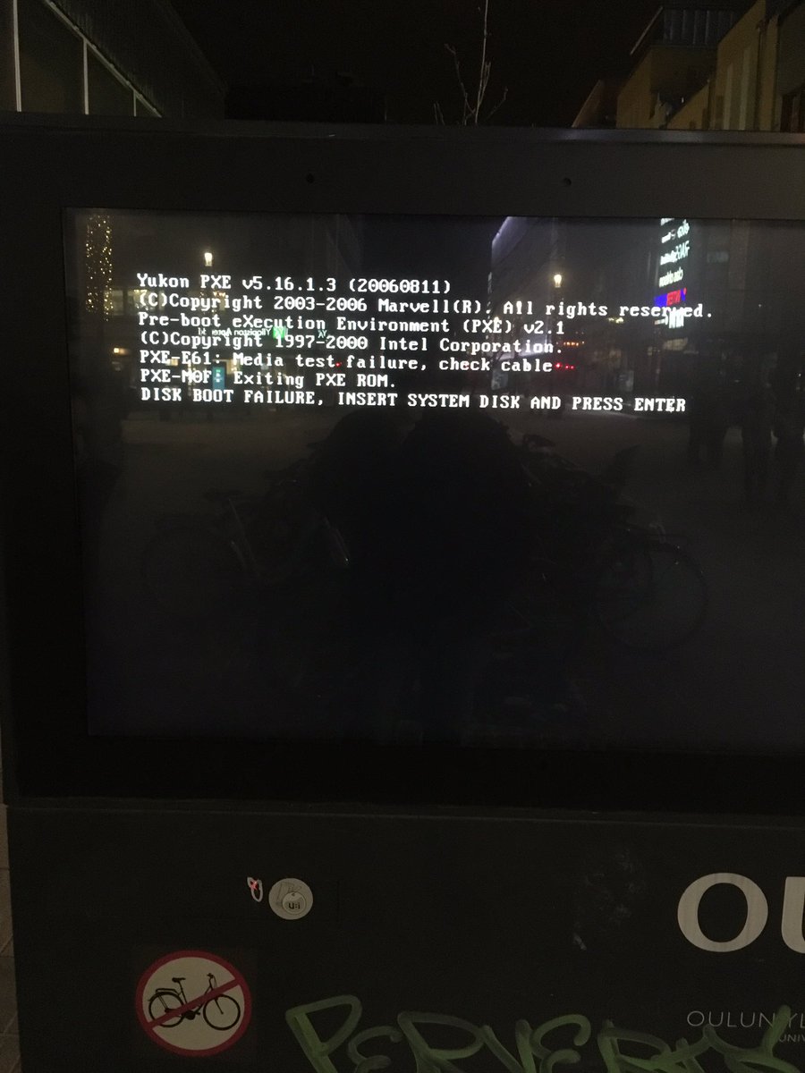 msenebald's tweet image. #diskfailure , I guess its to cold.