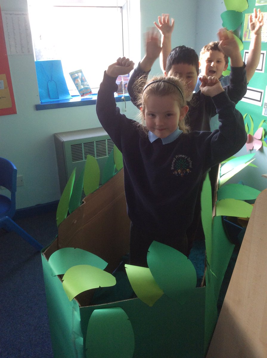Year3Meynell's tweet photo. Year 3 have started reading The Green Ship by Quentin Blake. They have been acting out the story using freeze frames and speech tracking. https://t.co/jJiPHAg0Qi
