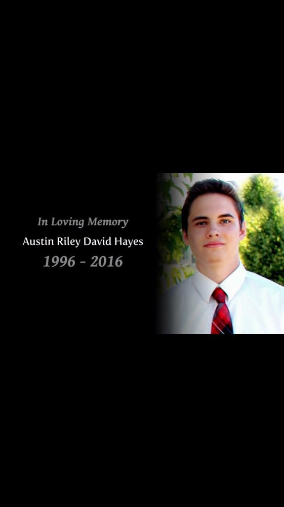 emnunez98's tweet photo. Miss you Austin❤️ Thanks for always letting me tease you and for always having a smile on your face. https://t.co/6NvXCAKqTO