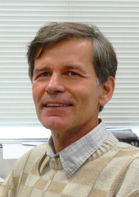 unminnovations's tweet photo. #STCSpotlight for January features Dr. Wolfgang G. Rudolph from @UNM @UNMpanda https://t.co/0iIMH6DnnJ #microscopy #lasers #spectroscopy https://t.co/ITh3bcNb8k
