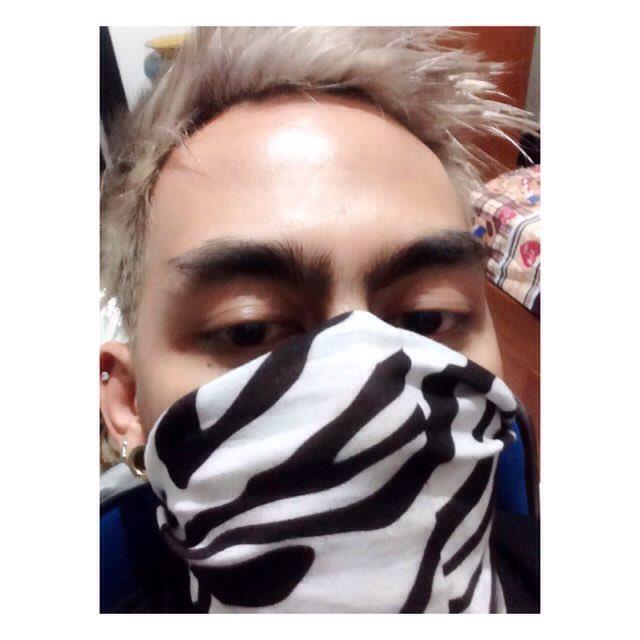 Come hangout with me on #BIGOLIVE. web.live.bigo.sg/2110914717_148…