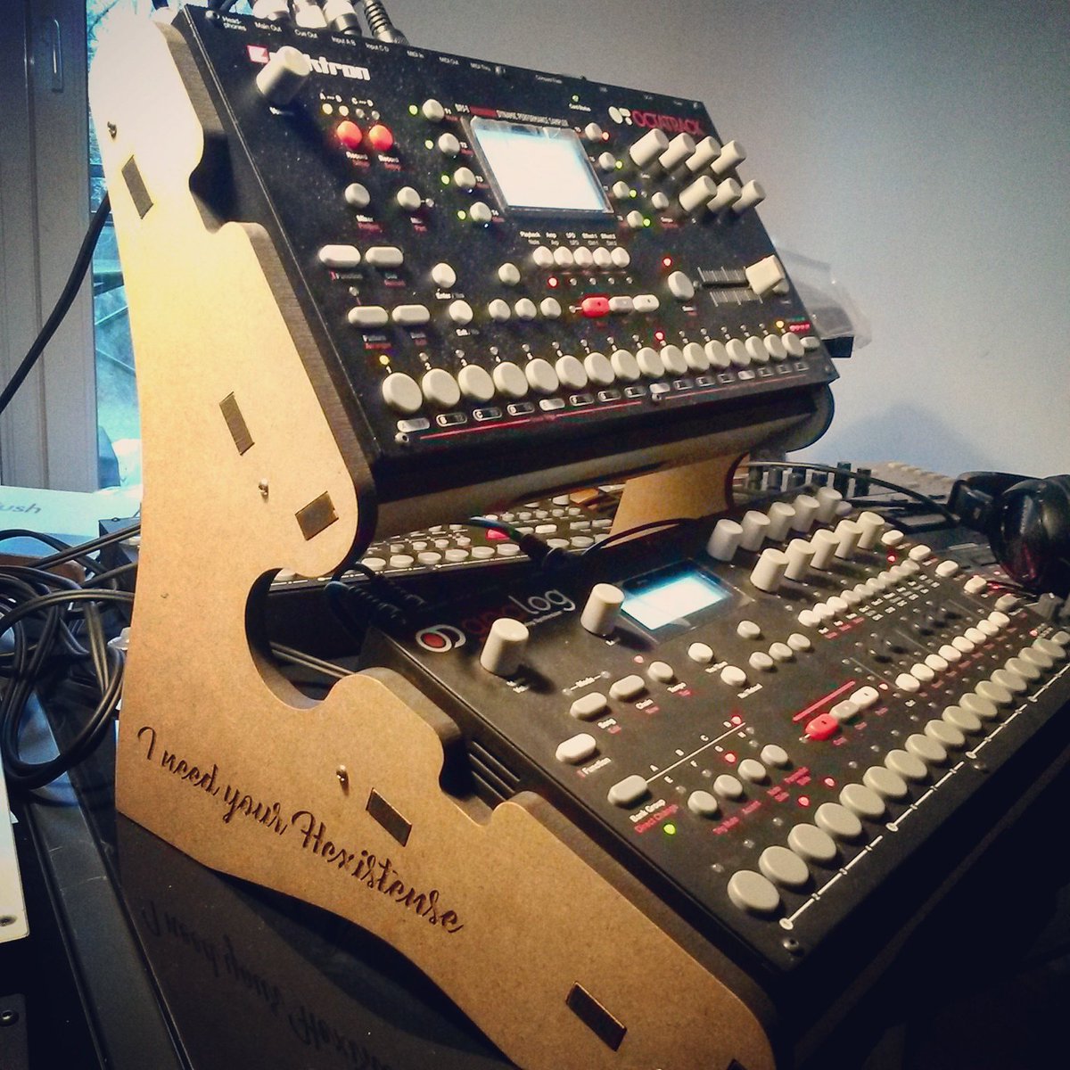 Hexistense's tweet image. On est très très bien là