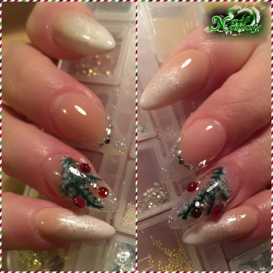nail_nanny's tweet photo. #christmasnails #nails #naildesign #nailart #Nailbook #nailstagram https://t.co/PlEqcVK1NG