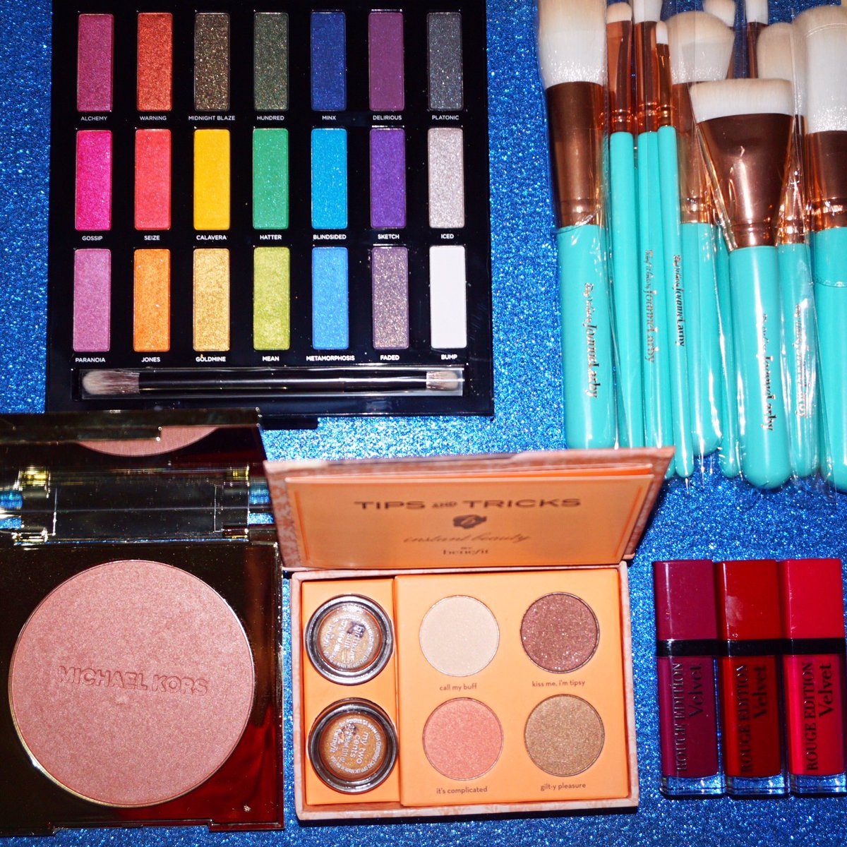 joanne_larby's tweet photo. FOLLOW and RETWEET to win #makeupfairygiveaway https://t.co/tpBzNpWhmx