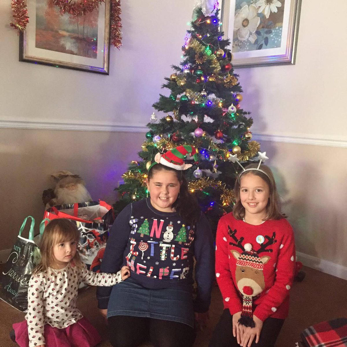 These wonderful cuties got together donations to bring our residents at Brooklands Care Home some wonderful gifts over the holidays! 🎅