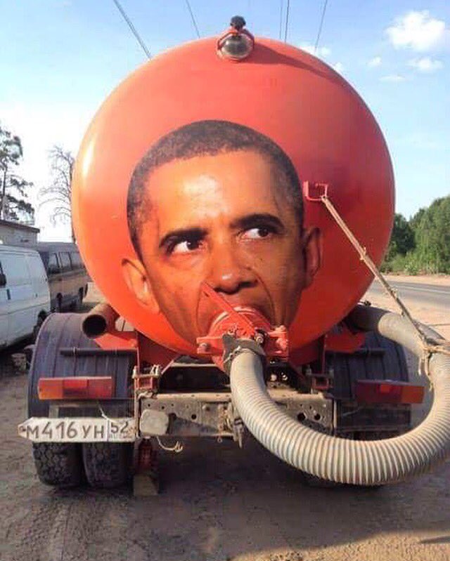 WordWeaponsFree's tweet image. @BarackObama ... Community Destroyer. #INFOperator Zulu and Zero Fux Given. #BarackObama #TraitorObama