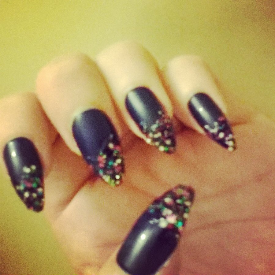 MLPratley's tweet photo. @sophdoesnails love your nail art videos 😁 https://t.co/CWZ1JWFhRl