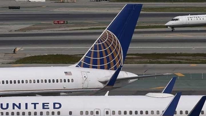 Baggage handler trapped in cargo hold during flight bit.ly/2hPGcje https://t.co/eaV0jICQG9