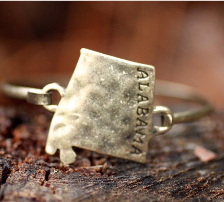 shopelliko's tweet photo. $11.99 at https://t.co/n0YIMy6ZZH #jewelry #bracelet #Alabama #RollTide #vintage #rustic https://t.co/YH5O2RPxTW