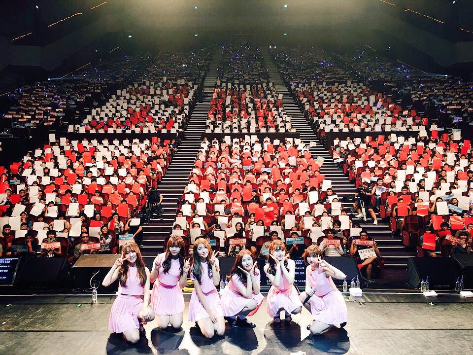 RoyalChingu's tweet photo. Gfriend fandom, buddy will continually grow this 2017. 🙏🏻 https://t.co/bHeqzlniyJ
