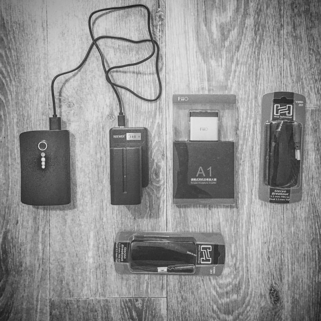 motionProdfr's tweet photo. Right now I'm focusing on cheap extend battery solutions and headphone monitoring for the #SonyA6500 The DIY or review is coming on youtube https://t.co/vjOp2JeGBT