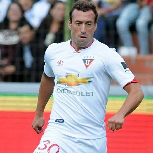 prodigital_ec's tweet photo. El uruguayo Brahian Aleman no seguirá mas en las filas del equipo "Albo" para la temporada 2017.  #ProDigital https://t.co/SS2pZQdGEg