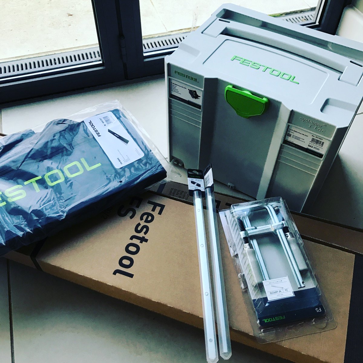 Lois_Lewis_UK's tweet photo. Its still Christmas here.  Another level for the tower. Let the building commence! Thank you @sortandtorque @Festool_GB https://t.co/04ER6ErNXo