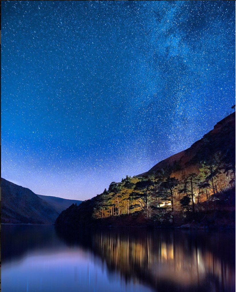 LovinDublin's tweet photo. Glendalough under the stars last night. Amazing photo of the day on #lovindublin by @mredgarallan 😍 https://t.co/7IEC25YdWR
