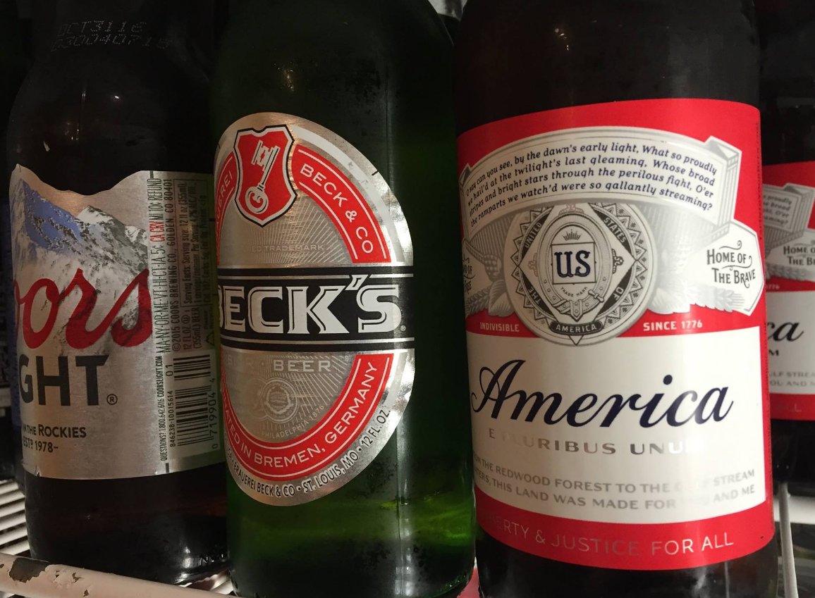 BensBestDeli's tweet photo. Enjoying a cold one. #regopark #delieats #delinyc https://t.co/0SkcYbCf95