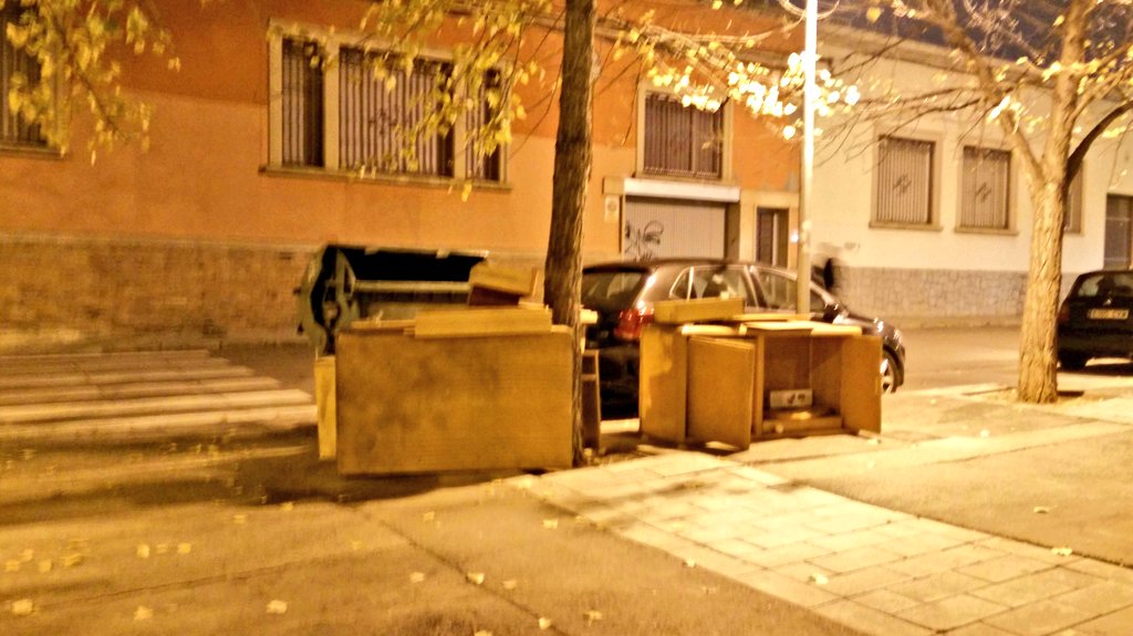 Multa! <a href="/ajterrassa/">Ajuntament de Terrassa</a> <a href="/jordi_ballart/">Jordi Ballart Pastor</a> #TerrassaNeta