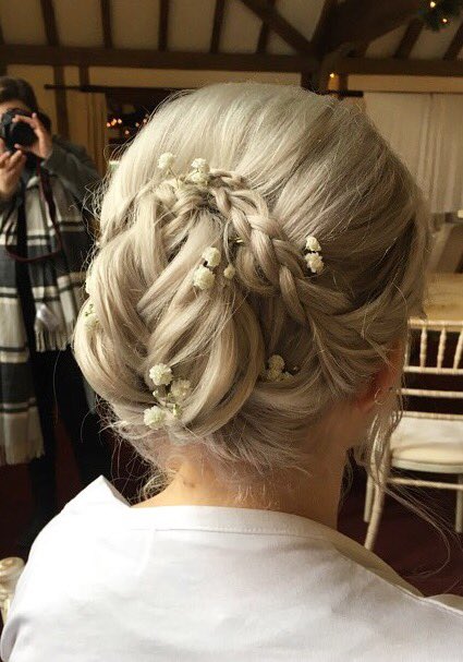 davidjohnsalon's tweet photo. Wedding Hair - by our Long Hair Specialist Philly 👰 #wedding #hair https://t.co/AaUyqKO5F4