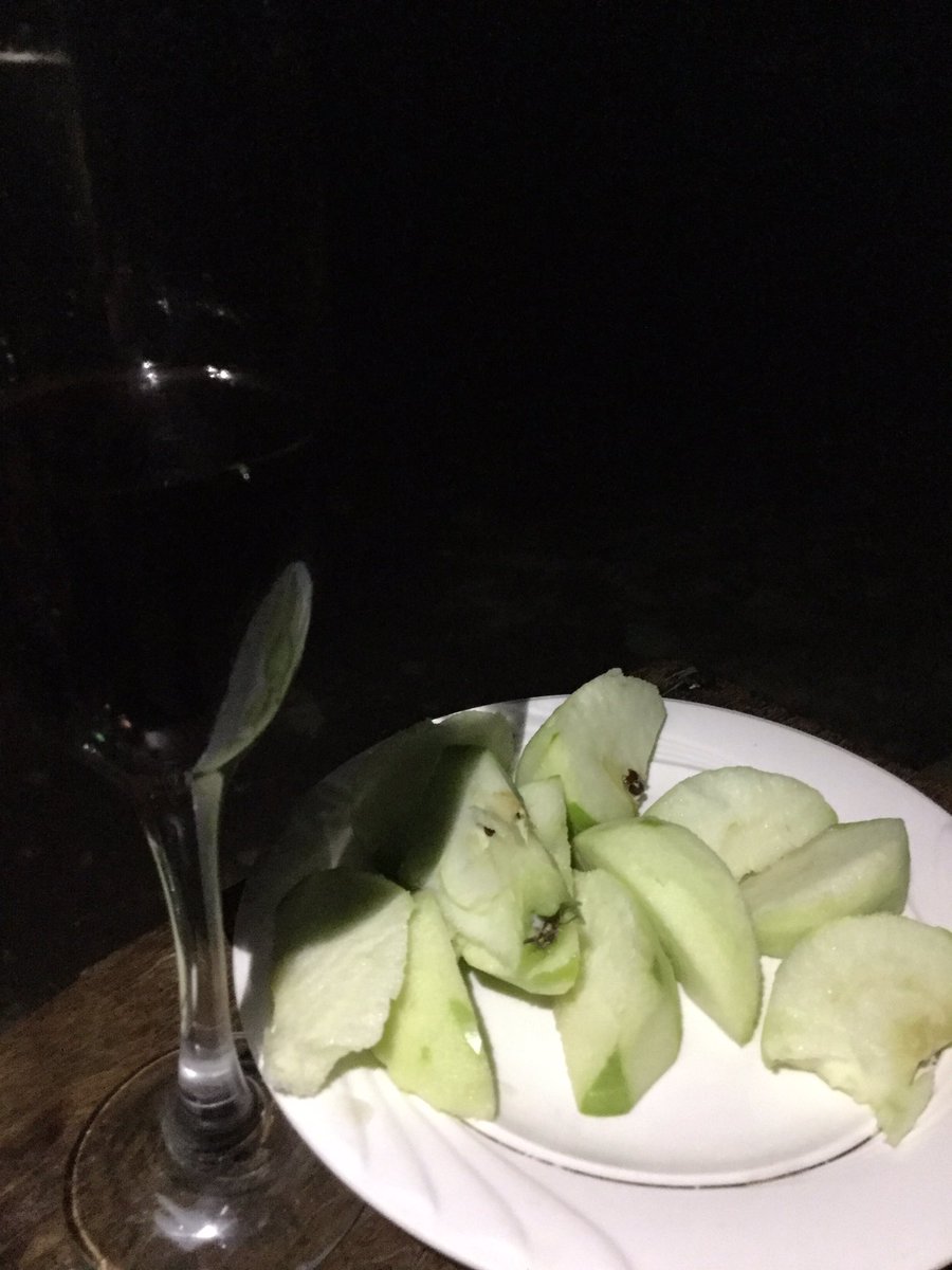 MKamsusi's tweet photo. I can't sleep. #Anothershot. https://t.co/J6er0aG39g