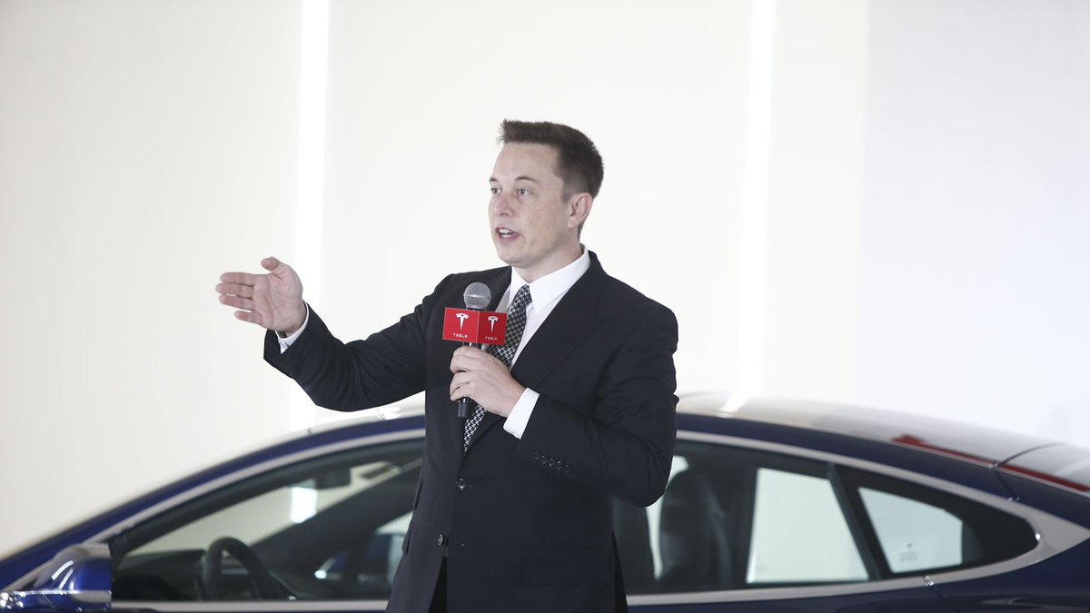 Elon Musk says new version of Tesla's Autopilot could be coming next week theverge.com/2016/12/22/140…