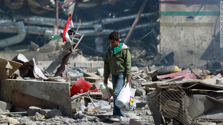 PeterTatchell's tweet photo. My petition against UK arms sales to #Saudi killers in #Yemen has 149k signers. Help get 200k. SIGN &amp; RT https://t.co/Ei5rsmSn1u @billybragg https://t.co/TCfDML8LNU