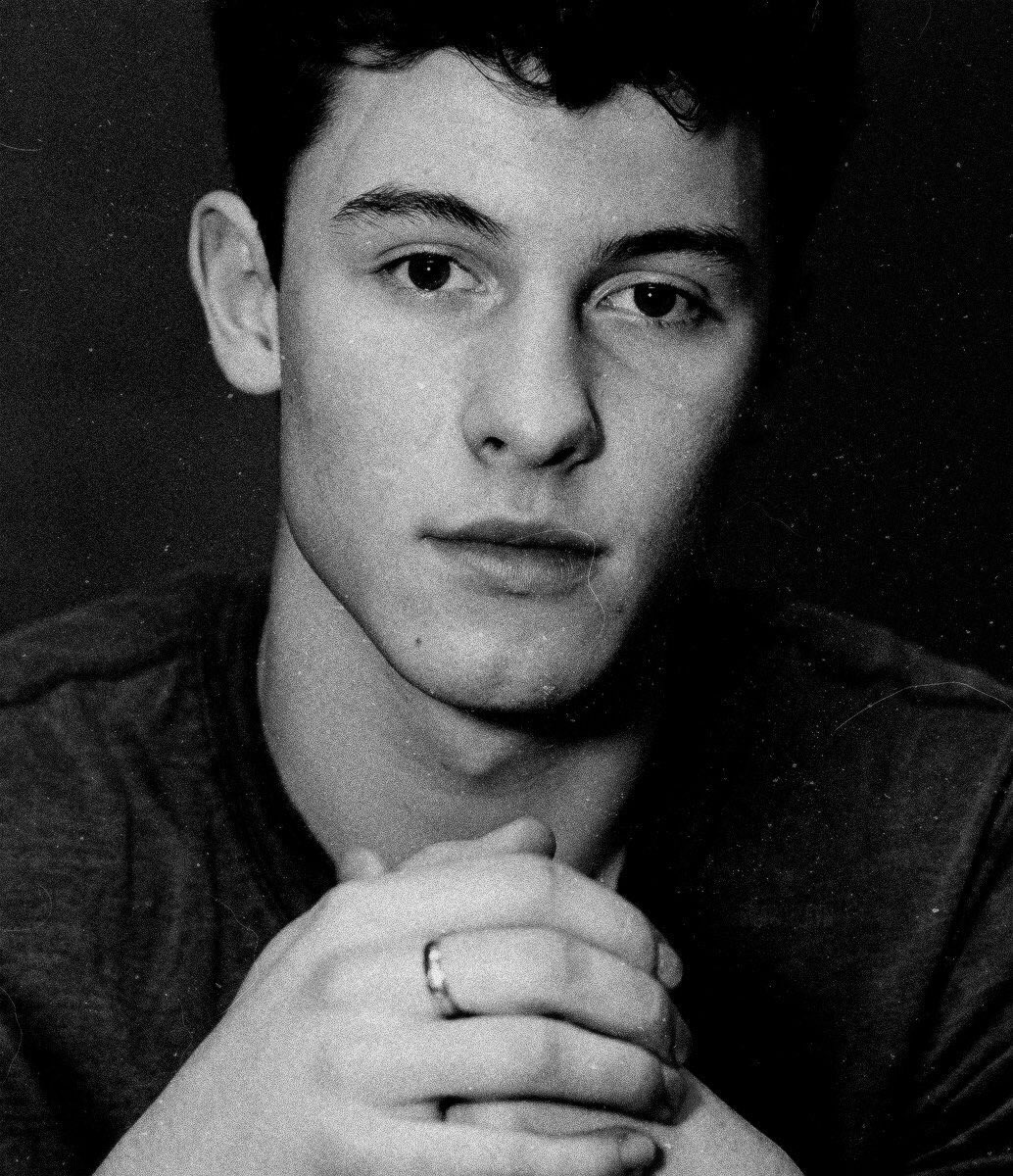 Shawn will be performing on Ellen today at 4 pm EST. Make sure to tune in!