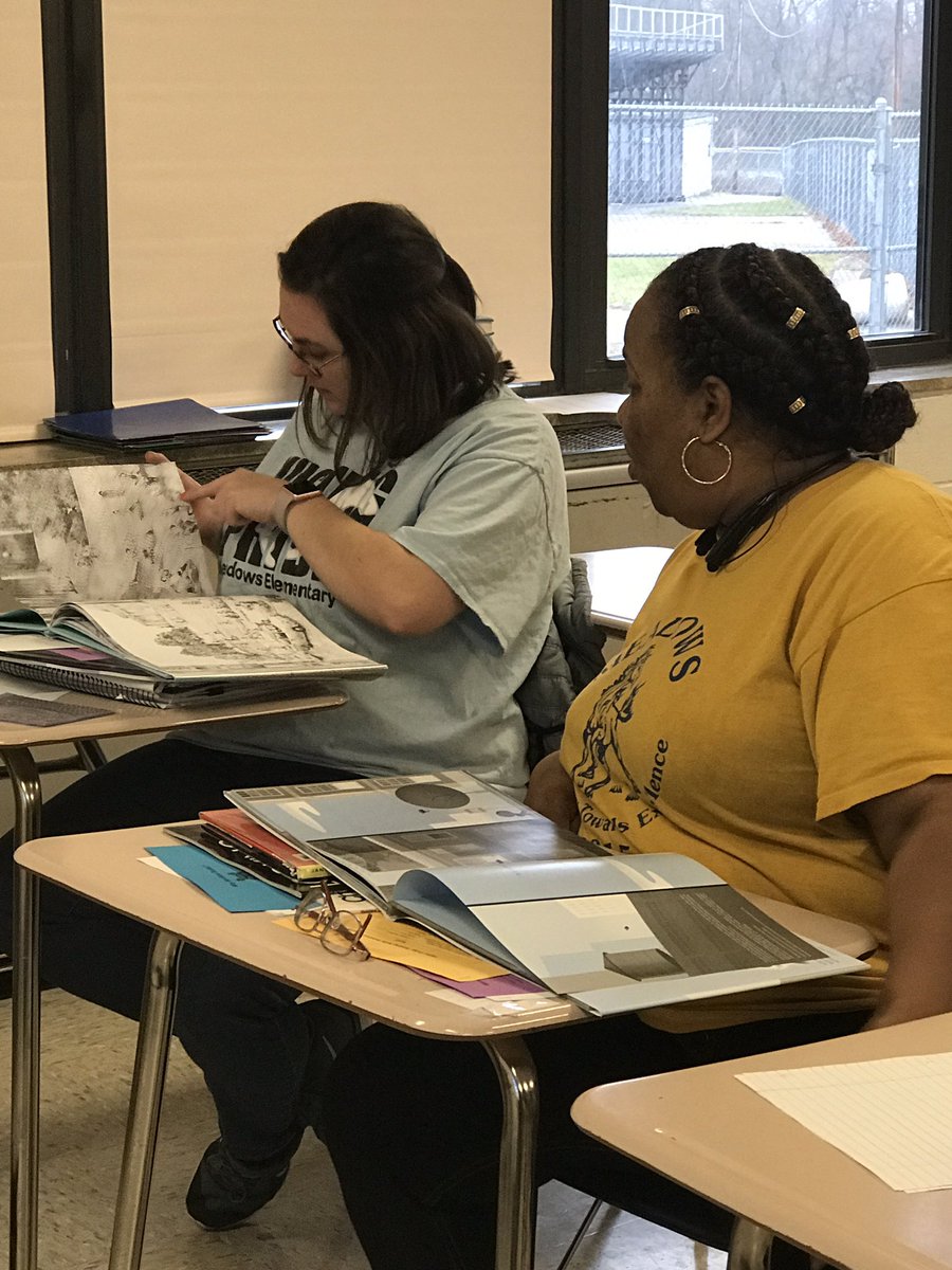 Julesrulesyo's tweet image. So fun to be a part of teachers learning! #literacy #wordlessbooks #highlevelthinking #RGSD @ScottSpurgeon1 @bonita_jamison