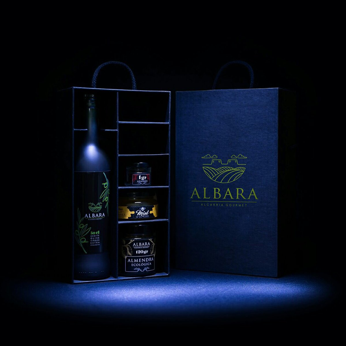 ¿Qué os parece nuestro packaging para estas fiestas? Enhorabuena a @AspadecCuenca por su trabajo 👏👏👏👏 #AlbaraAlcarriaGroumet #Regalacalidad
