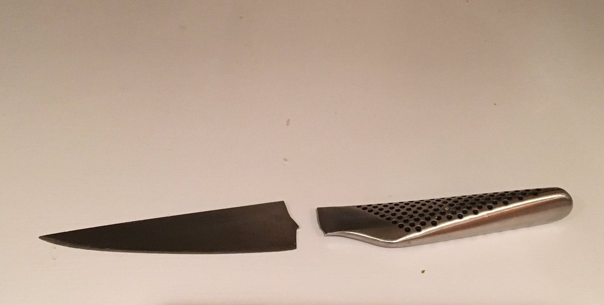make_life_real's tweet photo. Oh no! 😱😤 my favourite knife 😢 @globalknives_uk https://t.co/SUVOe0iQoJ